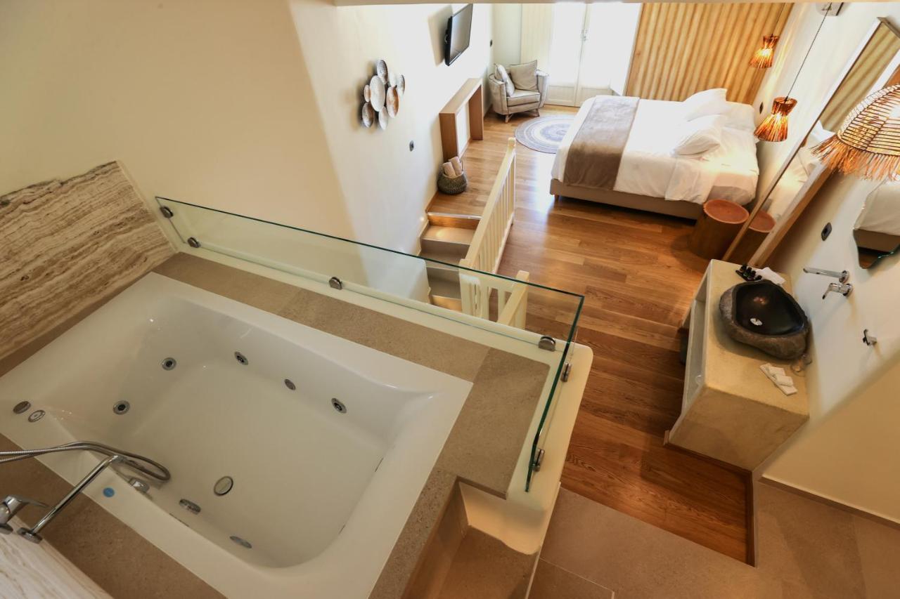 Life Suites Tourlos Dış mekan fotoğraf