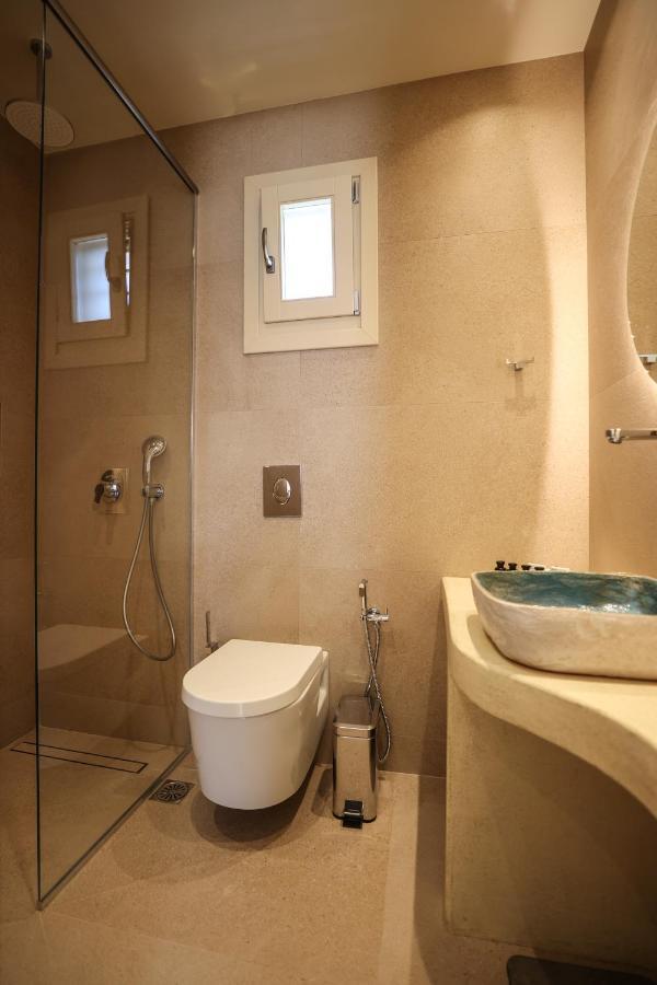 Life Suites Tourlos Dış mekan fotoğraf